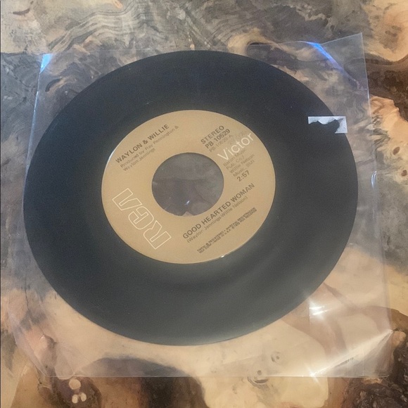 💥3/$20 Vintage Waylon & Willie Vinyl Record 45 RPM - Picture 4 of 4